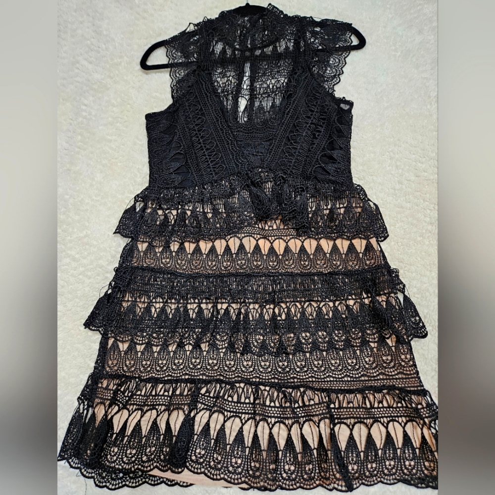 Elegant Black Lace Dress